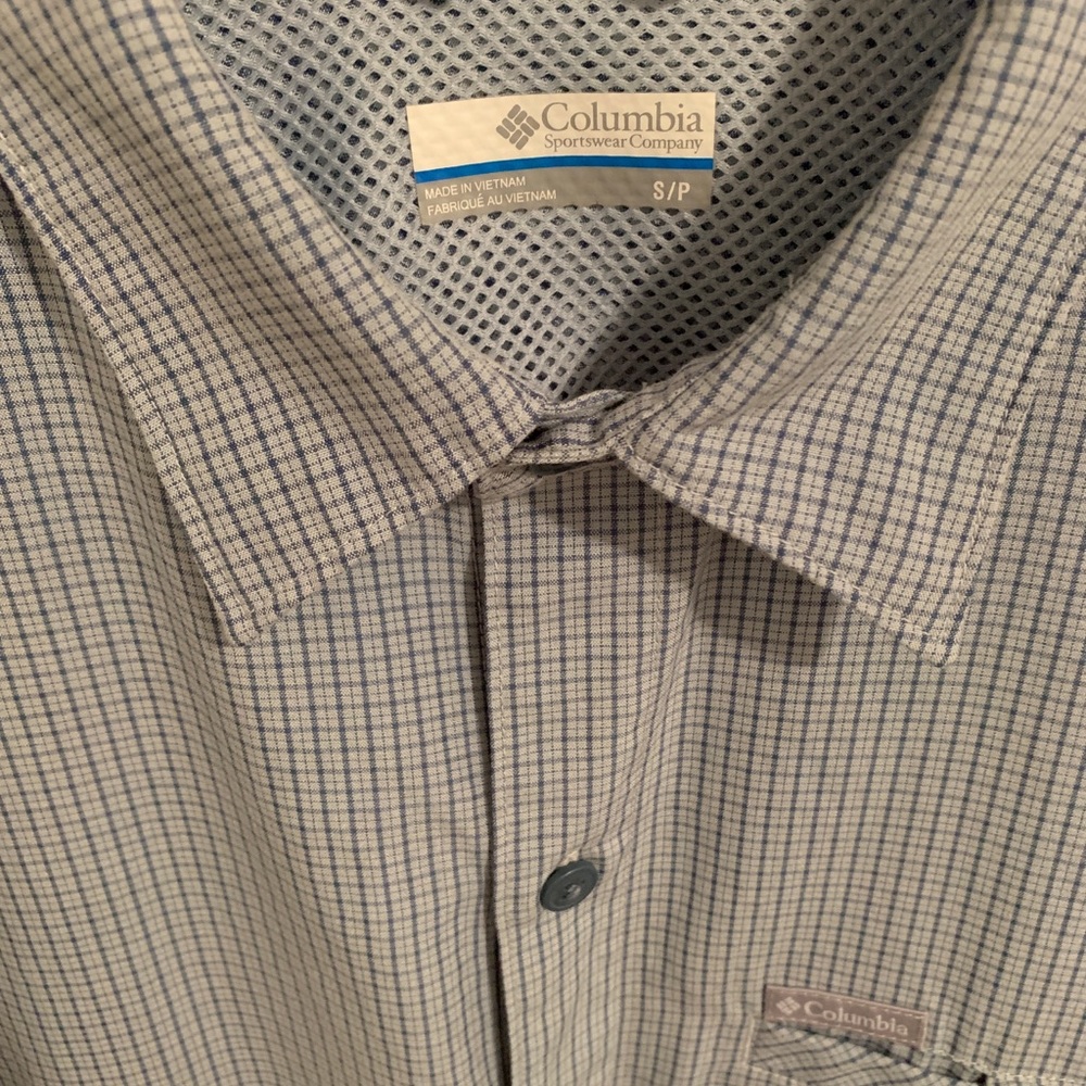 Men’s Columbia Short Sleeve Button Down